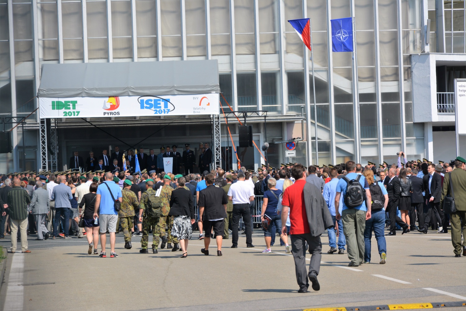 idet2017